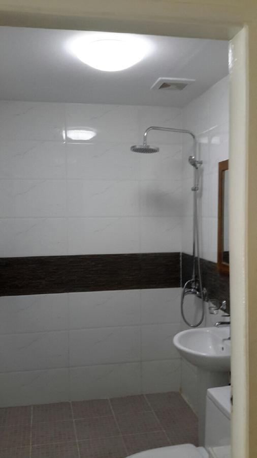 Hotel 9 Mile Янгон Экстерьер фото